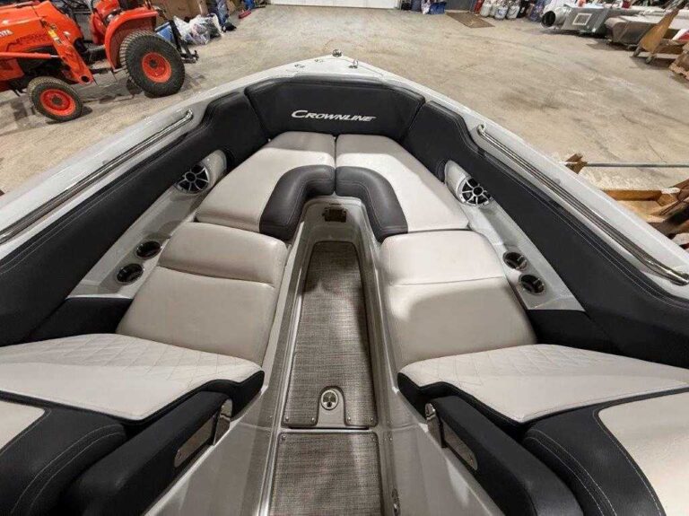 2022 Crownline 255 SS - Arch US-KIS88005H122 [photo 11]